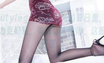 Beautyleg - 在无圣光的夏日里，小嫺的魅力更好懂，美图让人觉得，这感觉真不错。