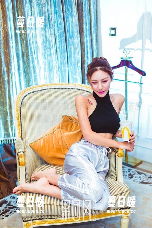 GIRLT果团网-尹意纯 GIRLT果团网 - 欲罢不能,尹意纯泳衣图册最新发布,令人心动不已。