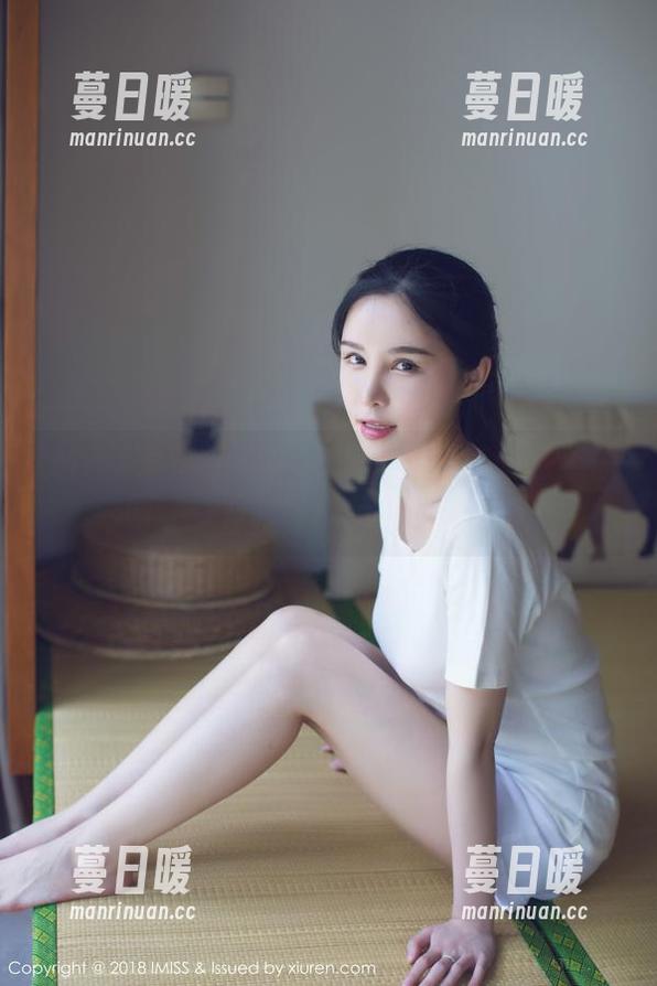 IMiss爱蜜社-SOLO-尹菲 IMiss爱蜜社 - SOLO-尹菲的美脚全集原图,一双脚可以有多少故事?