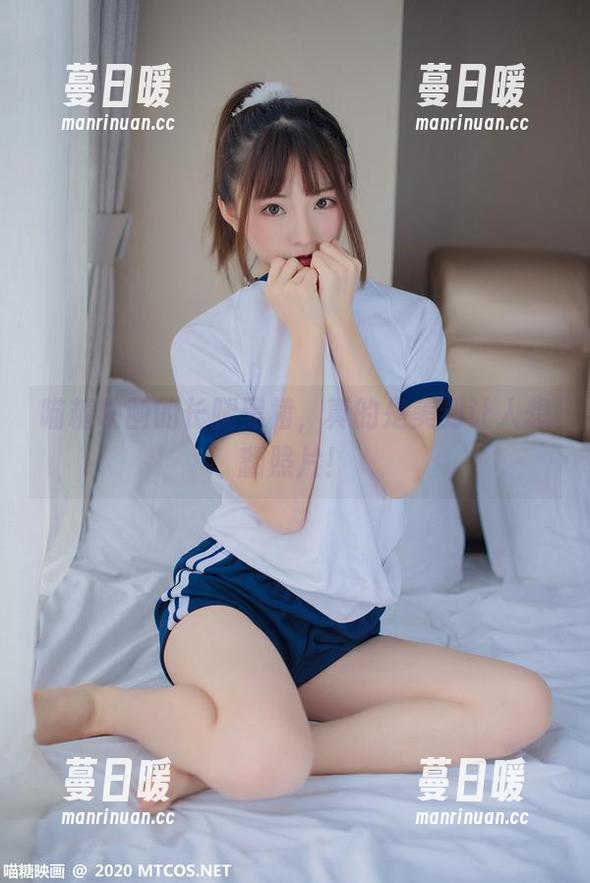 喵糖映画的长腿黑裙，真的是美到让人想翻照片！
