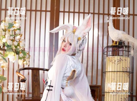 NinJa阿寨寨 NinJa阿寨寨的私人写真资源:生徒会长的虚实之间