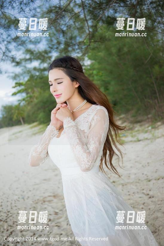 TGOD推女神 - Ann尤美连体衣套图：那个微妙的紧致感，果然…一件衣服的奥秘如此深邃。