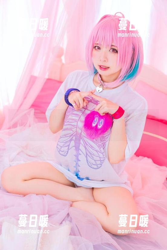 噹噹噹！Tomiko(とみこ)福利大礼包，水着原图助你征服泳池！