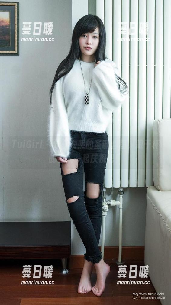 TuiGirl - 分享吻熙的圣诞套图，跟干杯的雪人一起庆祝吧！