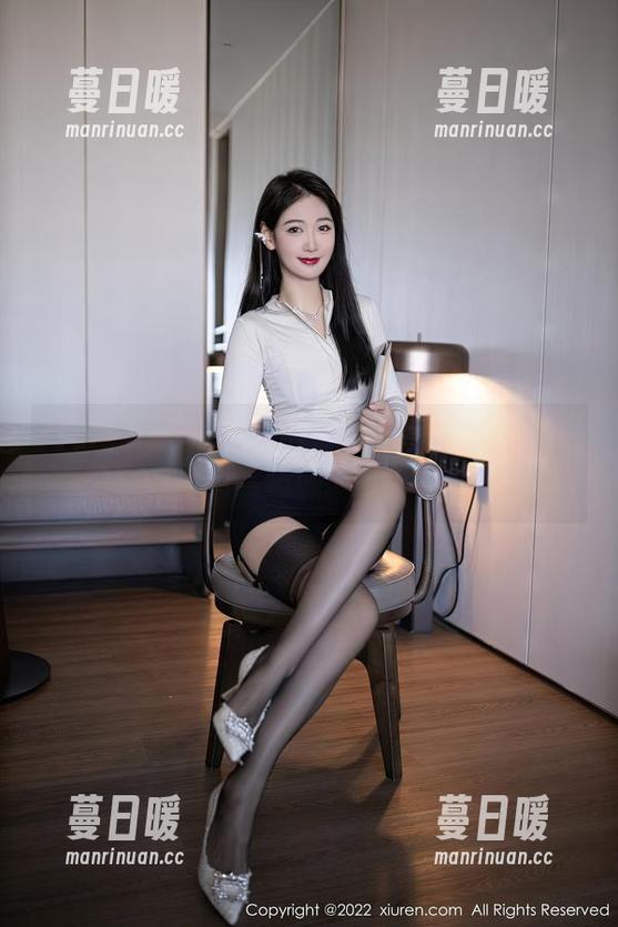 Xiuren秀人网-小樱koko Xiuren秀人网 - 小樱koko双人的定制图集,饱含情感的艺术瞬间