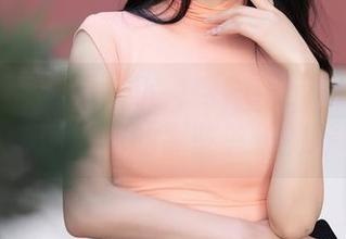 Xiuren秀人网 - 小海臀Rena海边全集：写真中藏着的那些悠长的呼吸