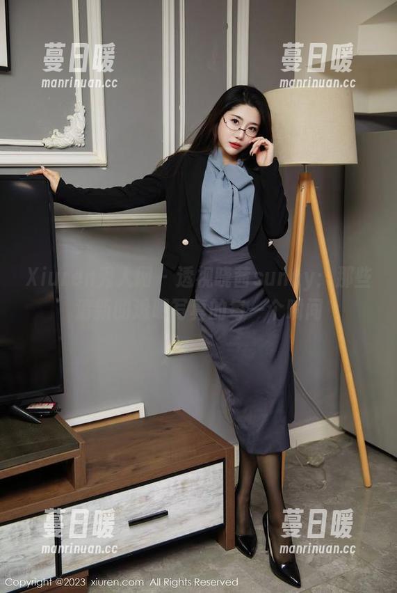 Xiuren秀人网-晓茜sunny Xiuren秀人网 - 透视晓茜sunny:那些清新的透明写真的每一个瞬间