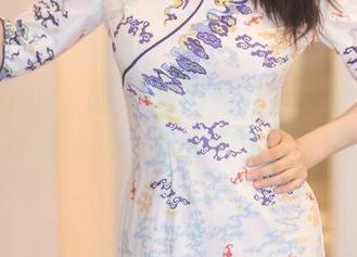 Xiuren秀人网 - 月野兔美妞：护士的多重身份图集，今天你害羞了吗？