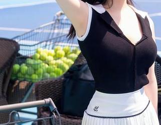 Xiuren秀人网 - 江真真在线图集：和服里的小秘密，想知道吗？