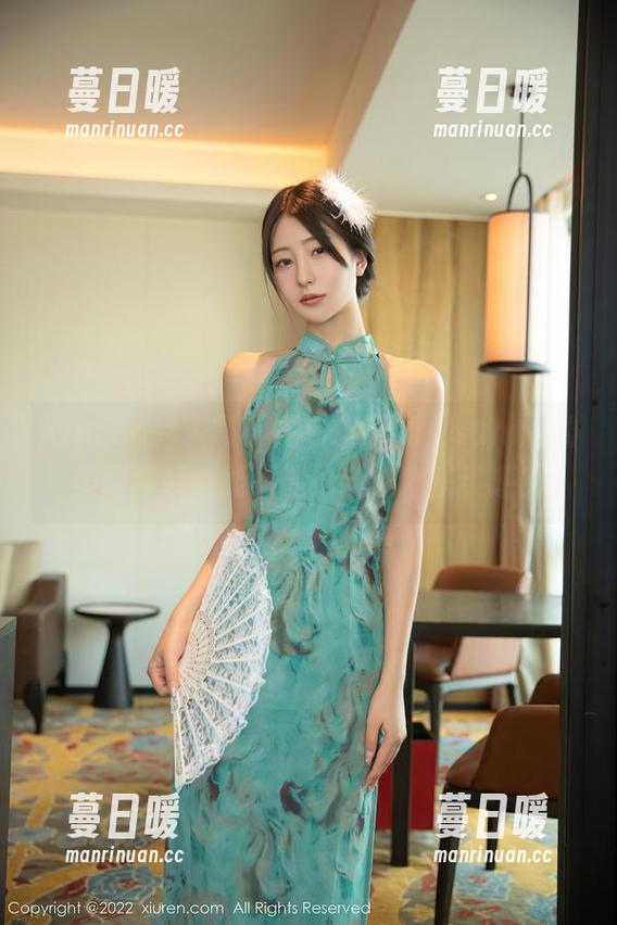Xiuren秀人网-盼盼龙女sunny Xiuren秀人网 - 而今盼盼龙女sunny的美图套装,能不能给我点穿搭灵感?