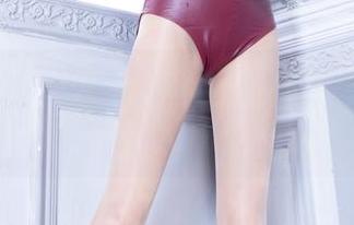 beautyleg - 图库里的赵芸：空姐的魅力，让你下载不止！