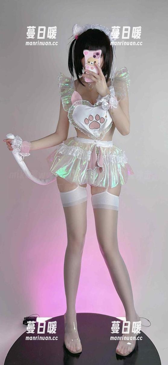 miko酱ww miko酱ww运动大集合:一场视觉冲击,下载自负其责。