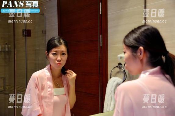 pans-薇妮 pans - 薇妮JK私拍:美图背后的故事你看得见吗?