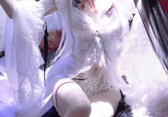 高清cos艾莲·乔，w百合欧皇子w的奇妙冒险！