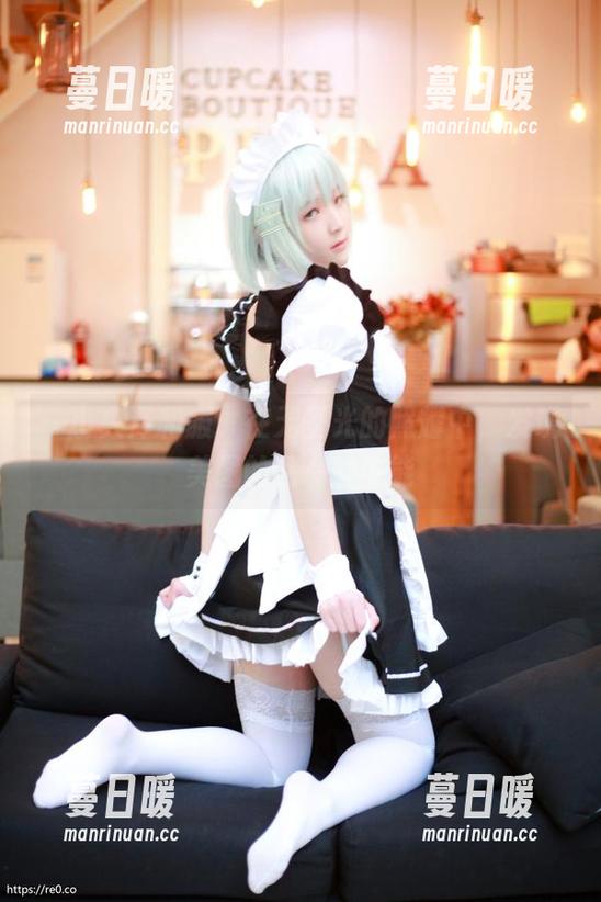 一小央泽和服：在无圣光的照耀中，发现美图的另一种可能