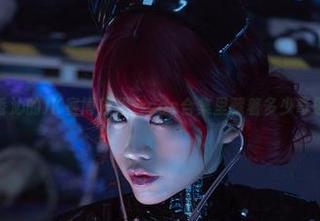 一笑芳香沁的JK赛博旅程：cos合集里藏着多少奇思妙想？