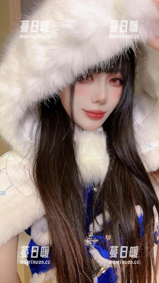 九言 九言的阮梅写真集:她的眼神能说话,精选里的每一瞥都让人心弦微颤