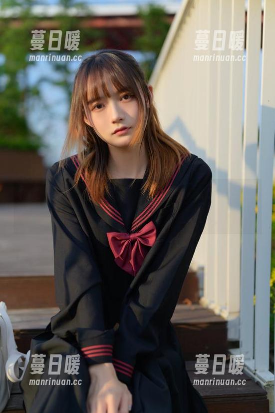 兔子Zzz不吃胡萝卜 精选图库:学妹的魅力,让“兔子Zzz不吃胡萝卜”都忍不住多看几眼。