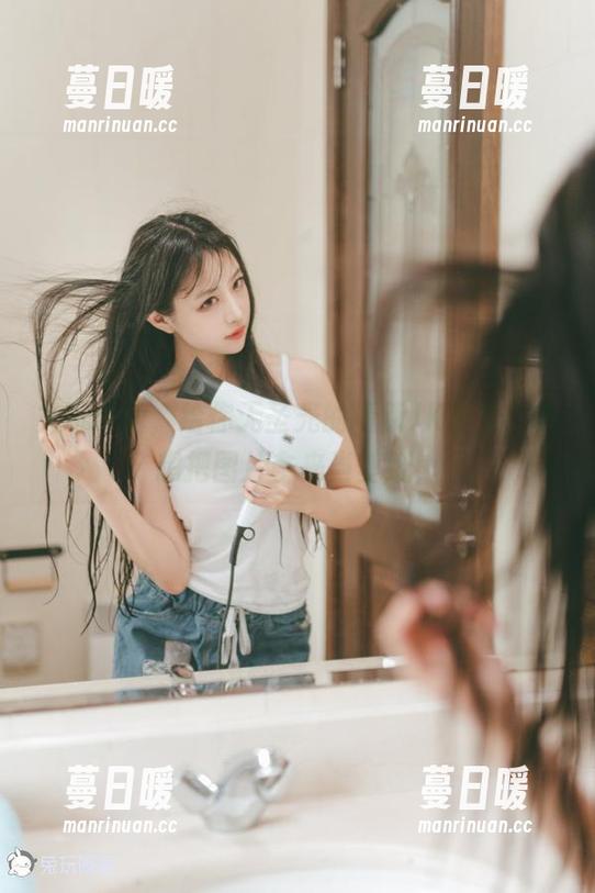 兔玩映画 兔玩映画,给你无圣光的清新JK少女,真想把图片拿来当壁纸!