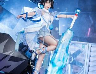 在线写真放送：当六二二同学遇上鹿昭依，火花四溅！