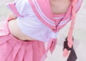 谁能抗拒！冲田凛花rinka的红裙写真，下载还有免费福利？