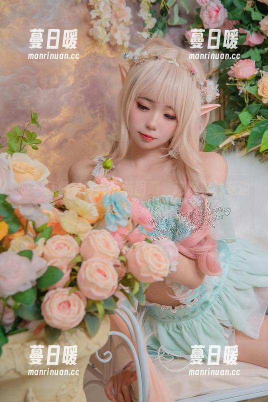 咬一口兔娘 咬一口兔娘修女最新图册,这次真的是边缘的光与影
