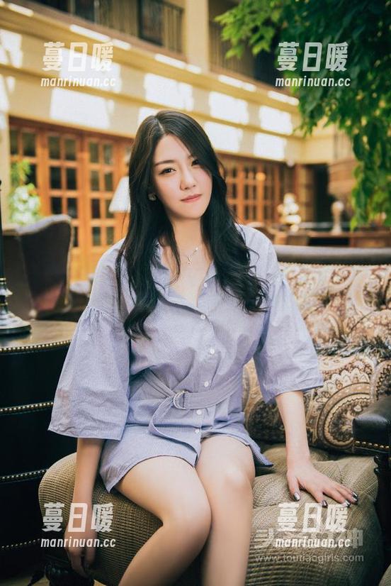头条女神-杨漫妮baby 头条女神 - 杨漫妮baby学妹精选写真集,隔着屏幕都能感受到的温度