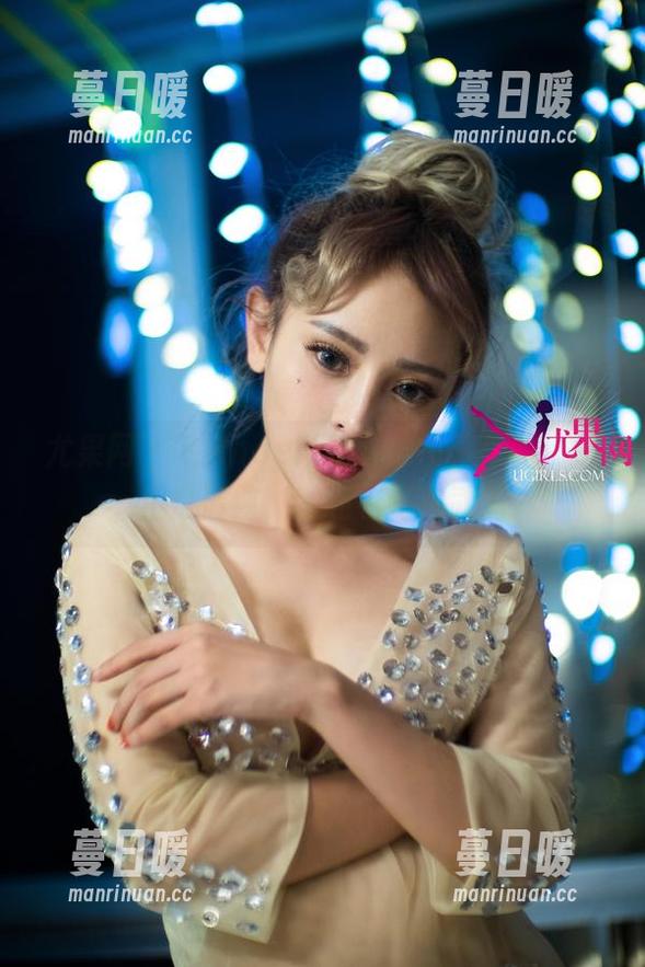 尤果网-飞Angelababy 尤果网 - 飞Angelababy校服作品:不止是清纯,她还有秘密武器