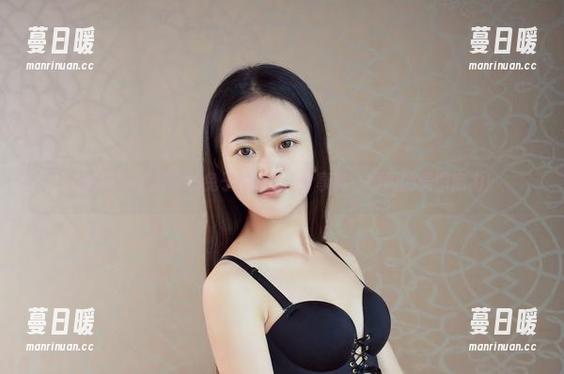 尤物馆-兔子Nina 尤物馆 - 礼服中的兔子Nina,分享那一瞬间的美图魔力!