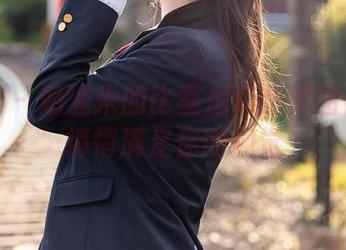 尤蜜荟 - 奶油米的比基尼幻想美图合集：悄悄满足你的视觉