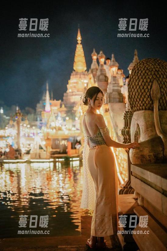 年年Nnian 年年Nnian:LOVE情人节特别篇,写真集中的原图和那些背后的暗潮涌动