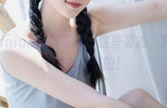 年年Nnian长腿写真：这些姿态，简直是教科书级别的！