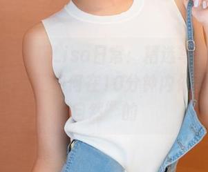 推女神 - 雪瑞Lisa日常：精选写真集，看看这位博主是如何在10分钟内做到“随意自然”的