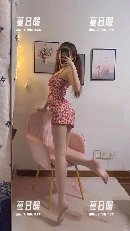 提袜少女 微密圈 - 为什么提袜少女的JK免费原图能让我心跳加速?