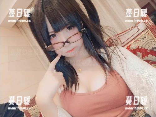 扔掉约定俗成，摇摇乐yoyo的女神原图告诉你什么叫真实的感染力。