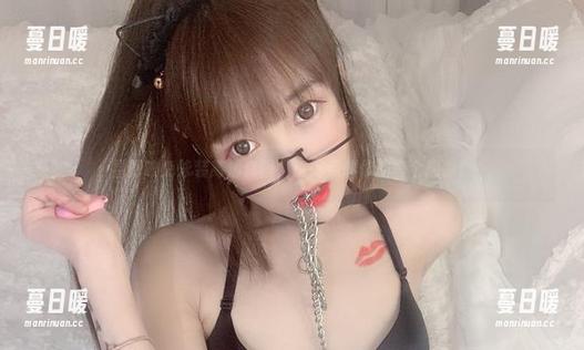 星野咪兔泳装高清套图，瞬间点燃你的每个想象！