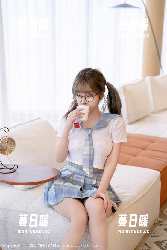 星颜社 - 少女心妍小公主的写真世界：让哈欠都变成艺术