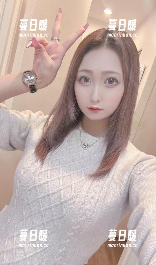 月城委员会 月城委员会的夏天:轻盈而不失温度的作品精选
