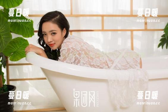 果团网 - 全套作品赏析：Miss琪用白色讲述的秘密