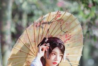 夏天就是桜桃喵的绝美化身，原图里的光影简直是我的手机壁纸新欢！