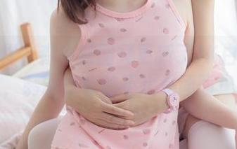 你猜怎样？森萝财团又更新了JK白丝美足，刺激感官的不止是画面！