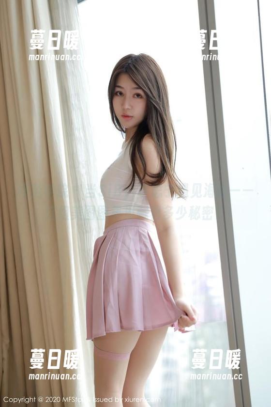 模范学院-SiByl李思宁 模范学院 - 当SiByl李思宁遇见海边——这组美图图集里藏着多少秘密?