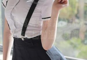 模范学院 - 电竞唐嫣裸足的私密：那些无圣光套图的温暖瞬间