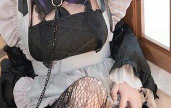 当黑丝与修女碰撞：清水由乃的美图套图，神秘又诱惑！
