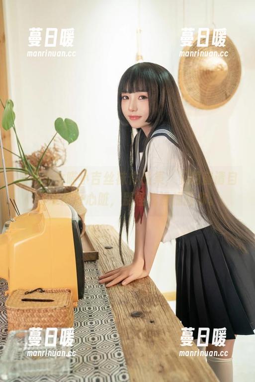 爆机少女喵小吉 爆机少女喵小吉丝袜作品集,下载前请自行准备好心脏,别怪我没提醒你。