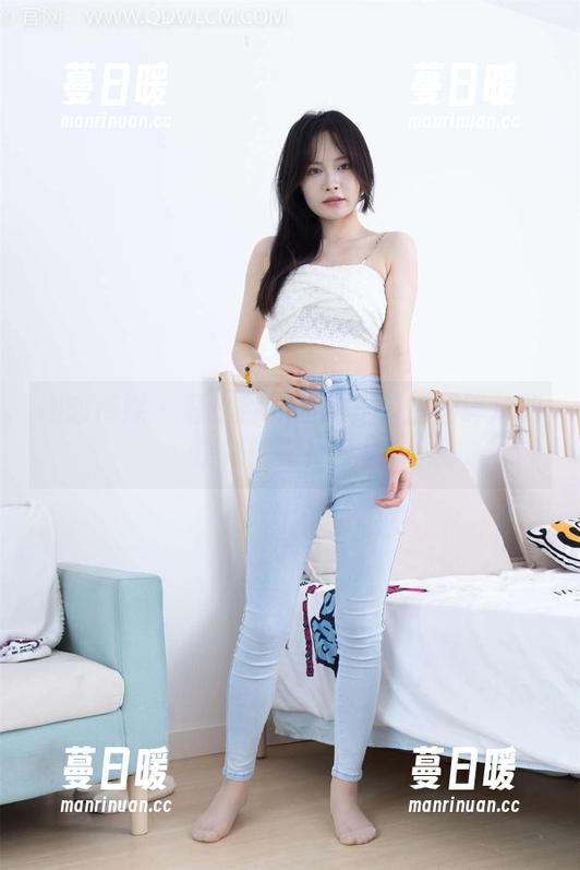 物恋传媒 - 看小谷如何用定制白裙碎片拼凑她的时尚梦！
