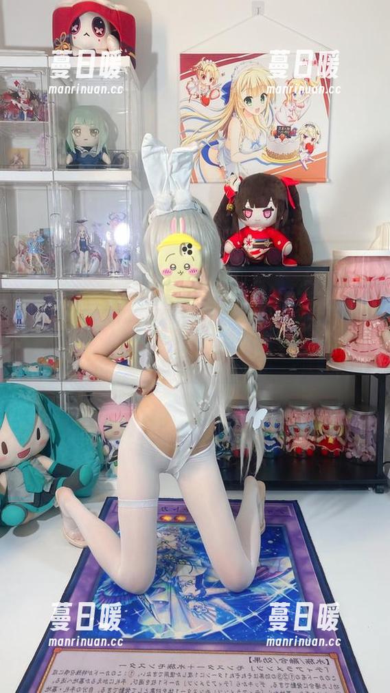 白栎Shirly 长腿写真与普通人无缘?白栎Shirly教你美腿养成的真谛!