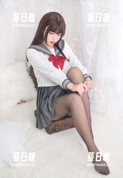 白烨烨 夜色温柔,妖姬魅惑——白烨烨的写真魅力