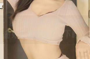 秀人网 - 夏小秋秋秋红裙套图精选—你准备好被美丽撞了一下吗？