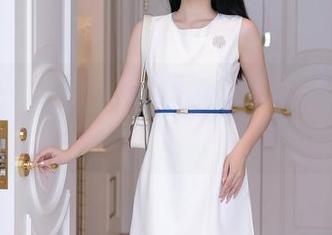 秀人网 - 最新惊艳！夏诗雯Sally清纯原图，来感受这阵”印象派“！